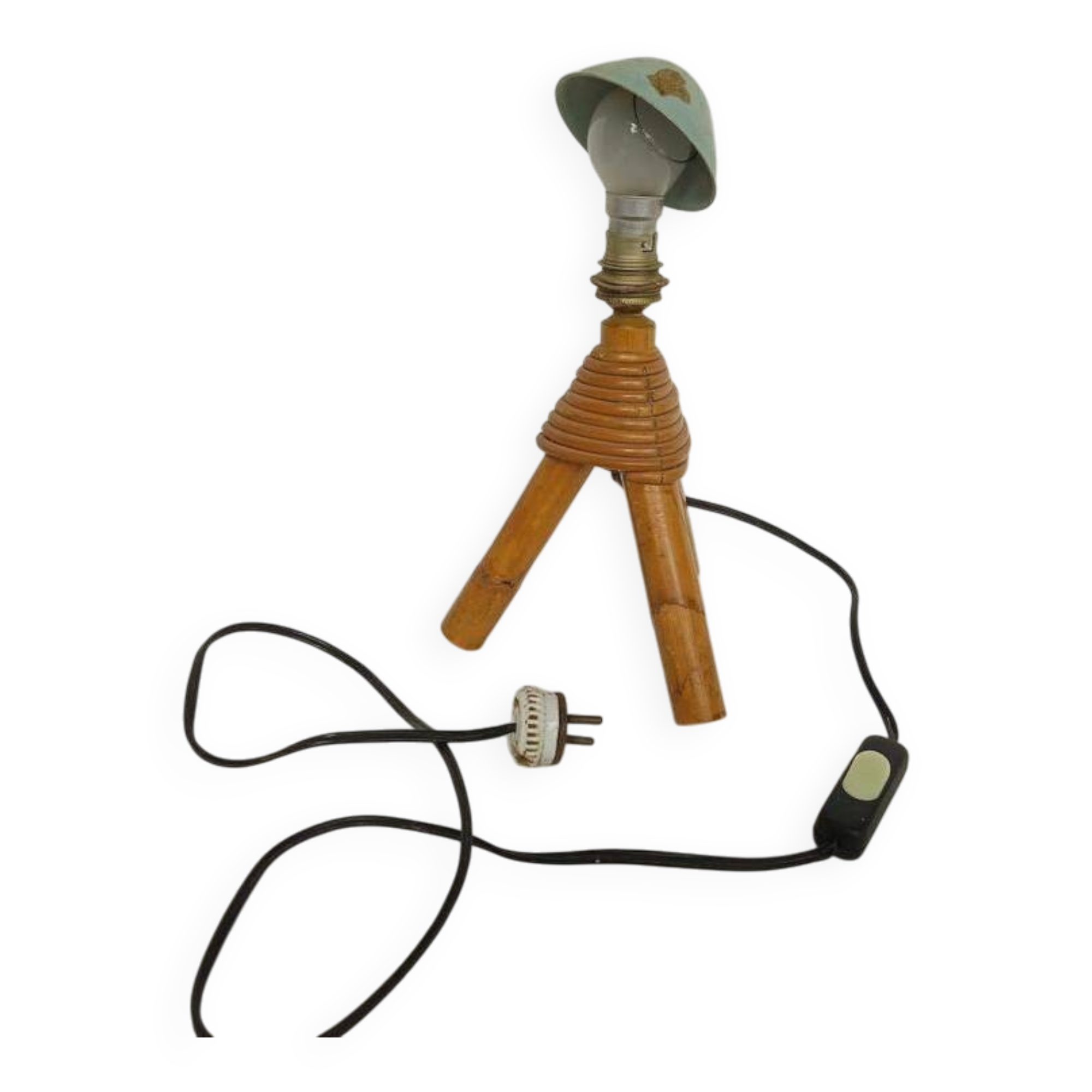 Vintage rattan table lamp – Tripod – Original porcelain socket –