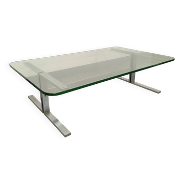 Table basse vintage en verre transparent et fonte d’aluminium des années 70
