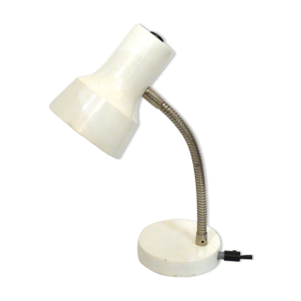 White lacquered metal lamp