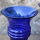 Paire de vases Holmegaard bleu cobalt – design scandinave – Michael Bang