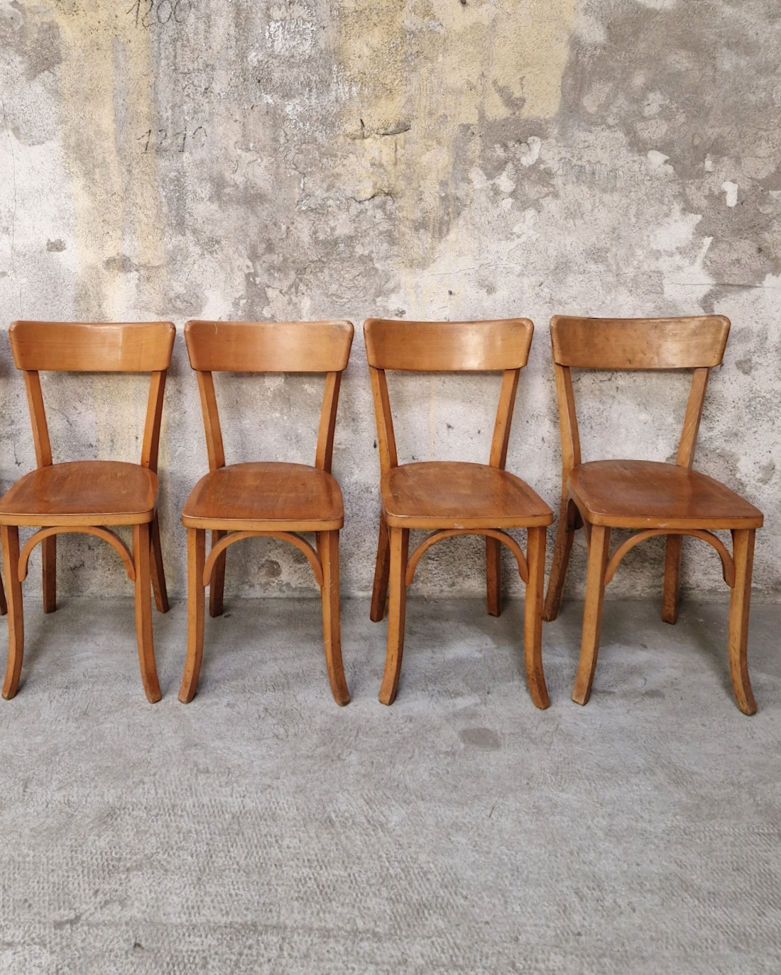 4 Luterma bistro chairs