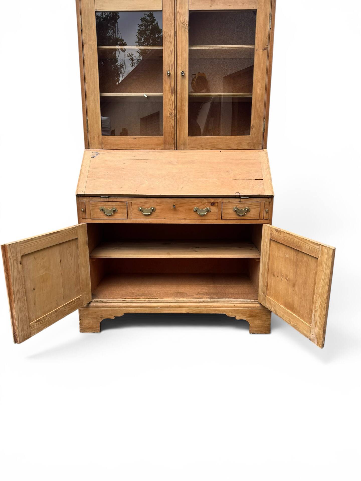 Showcase secretary with two bodies, English, in raw pine – around 1900