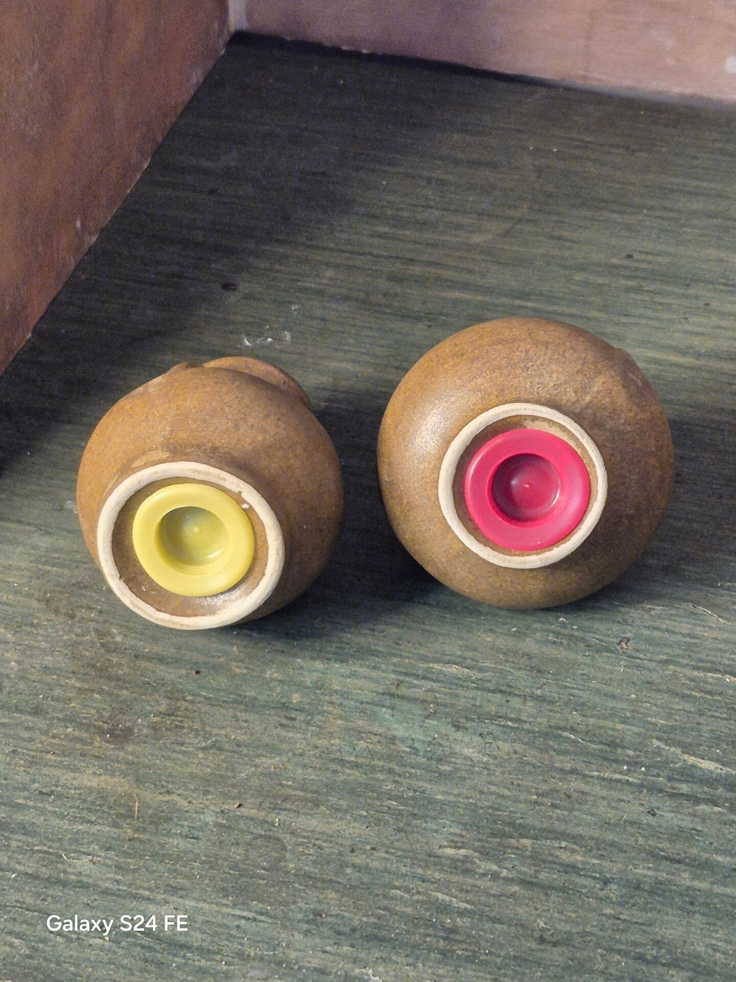 Salt and pepper shaker stoneware