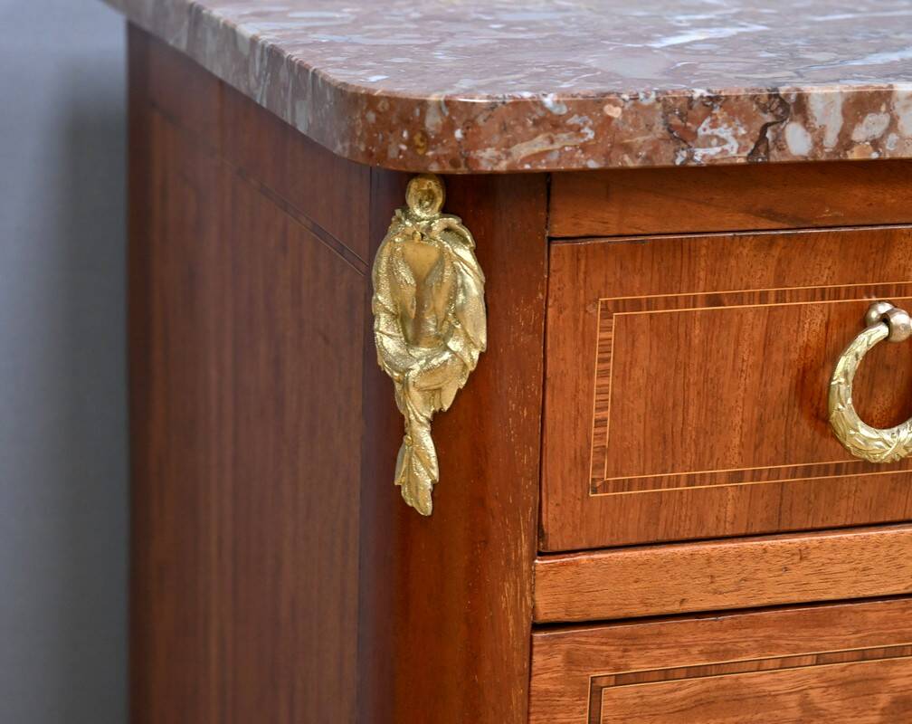 Petite Commode en Acajou Blond – Début XXe