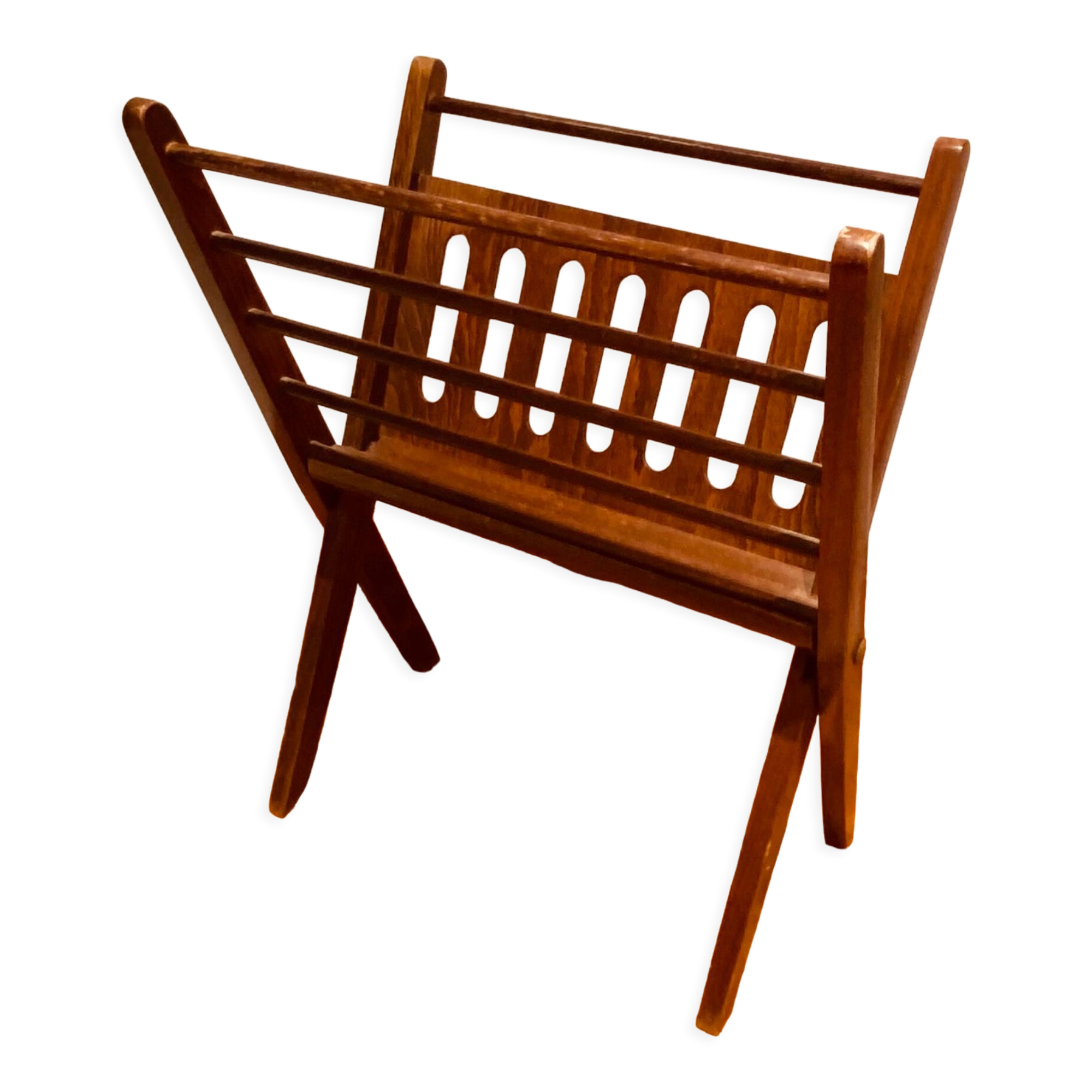 Foldable wooden magazine door