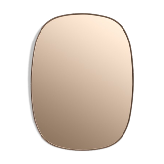 Pink tinted mirror