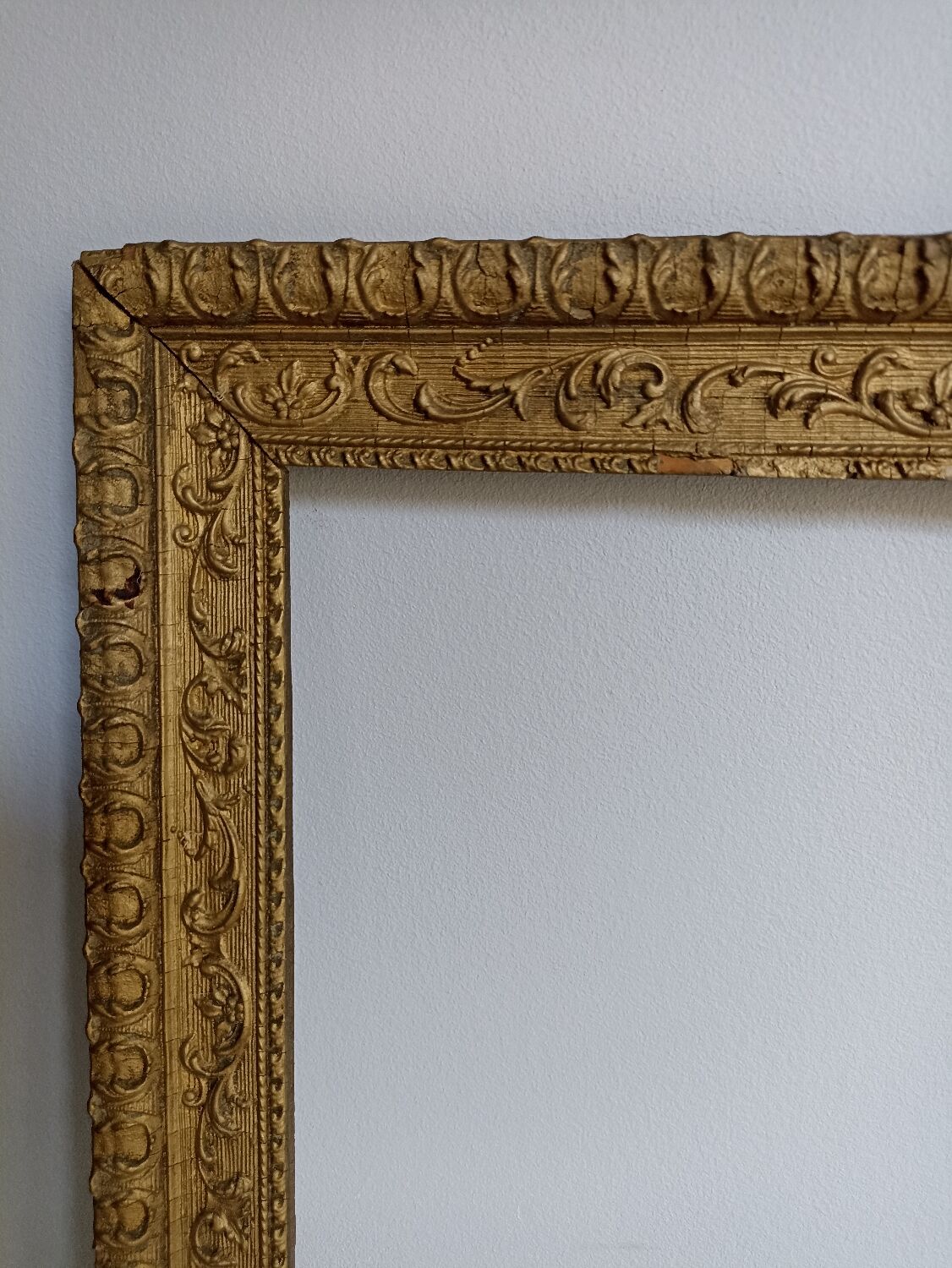 Old gilded wooden frame