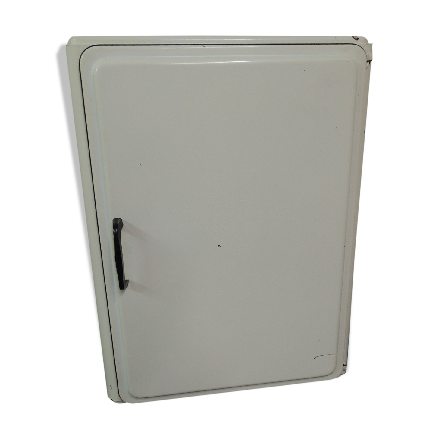 Medicine cabinet