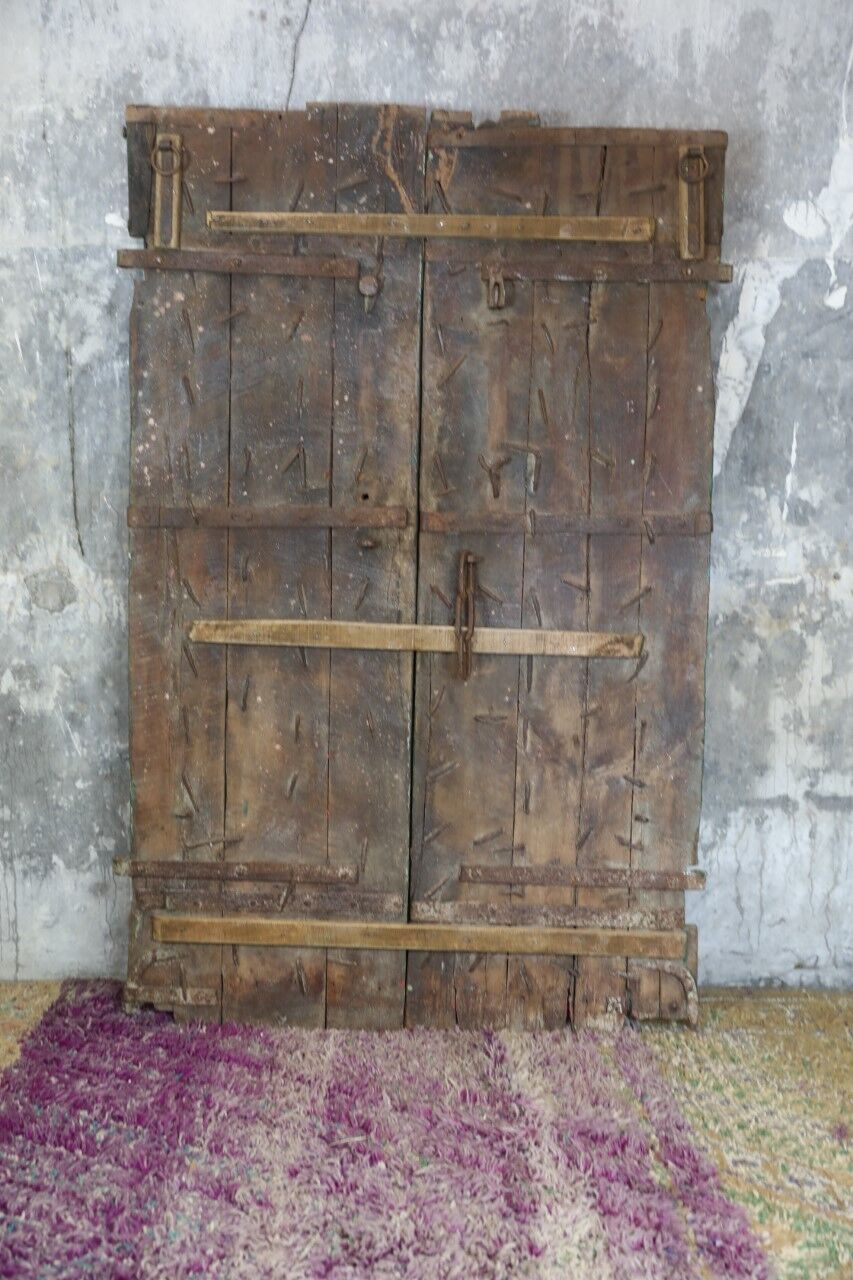 Porte indienne épaisse avec motif floraux