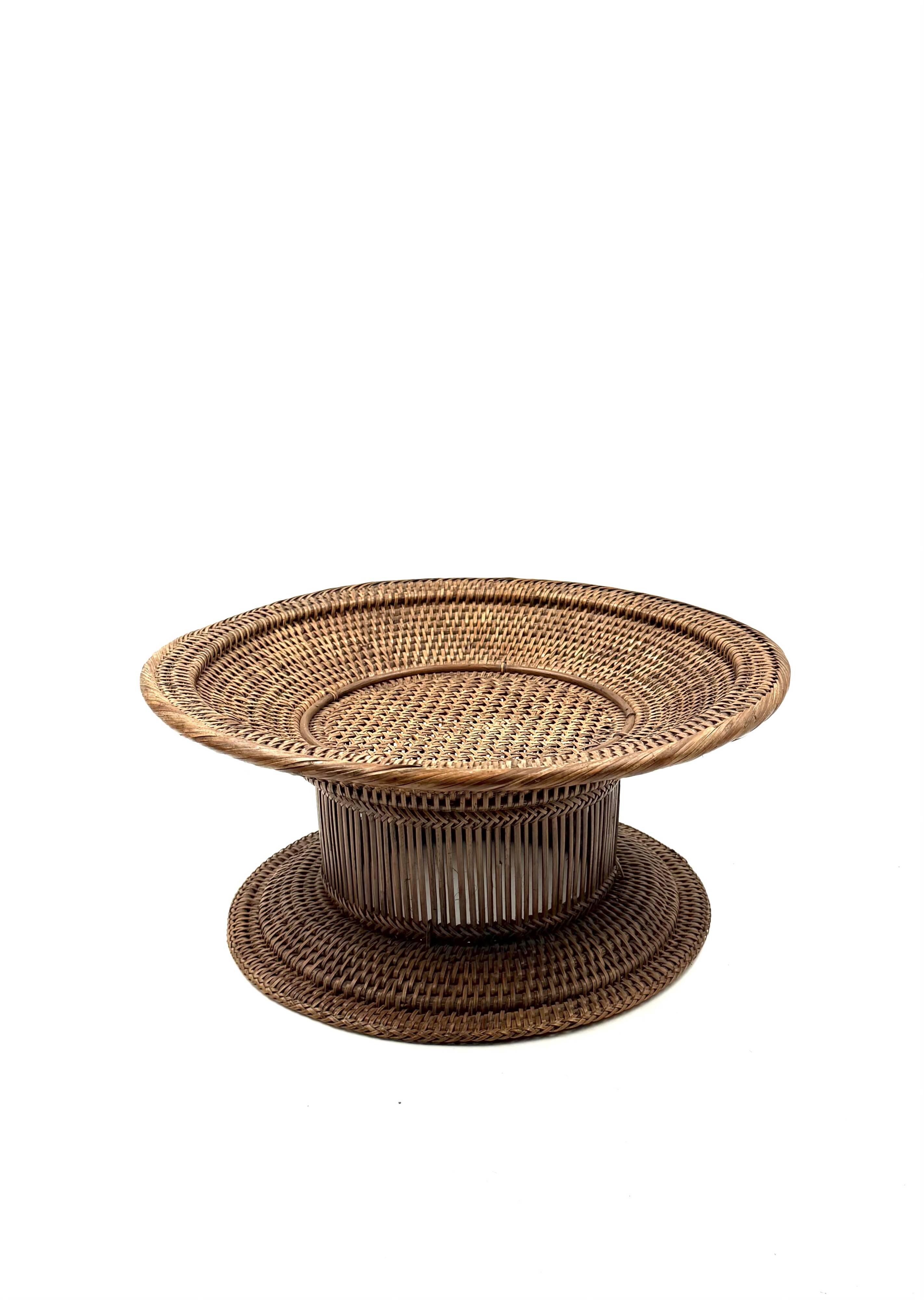Centre de table, coupe en osier, Italie 1960