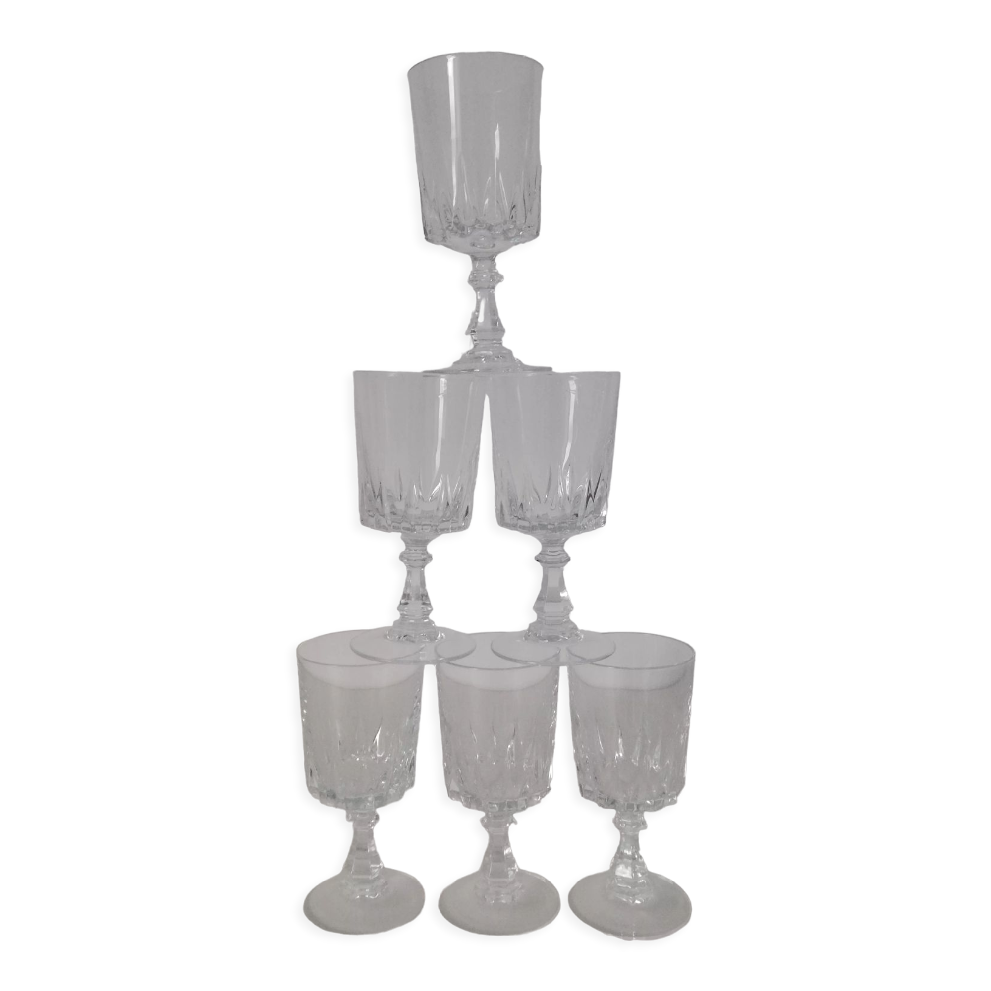Vintage arc crystal aperitif glasses