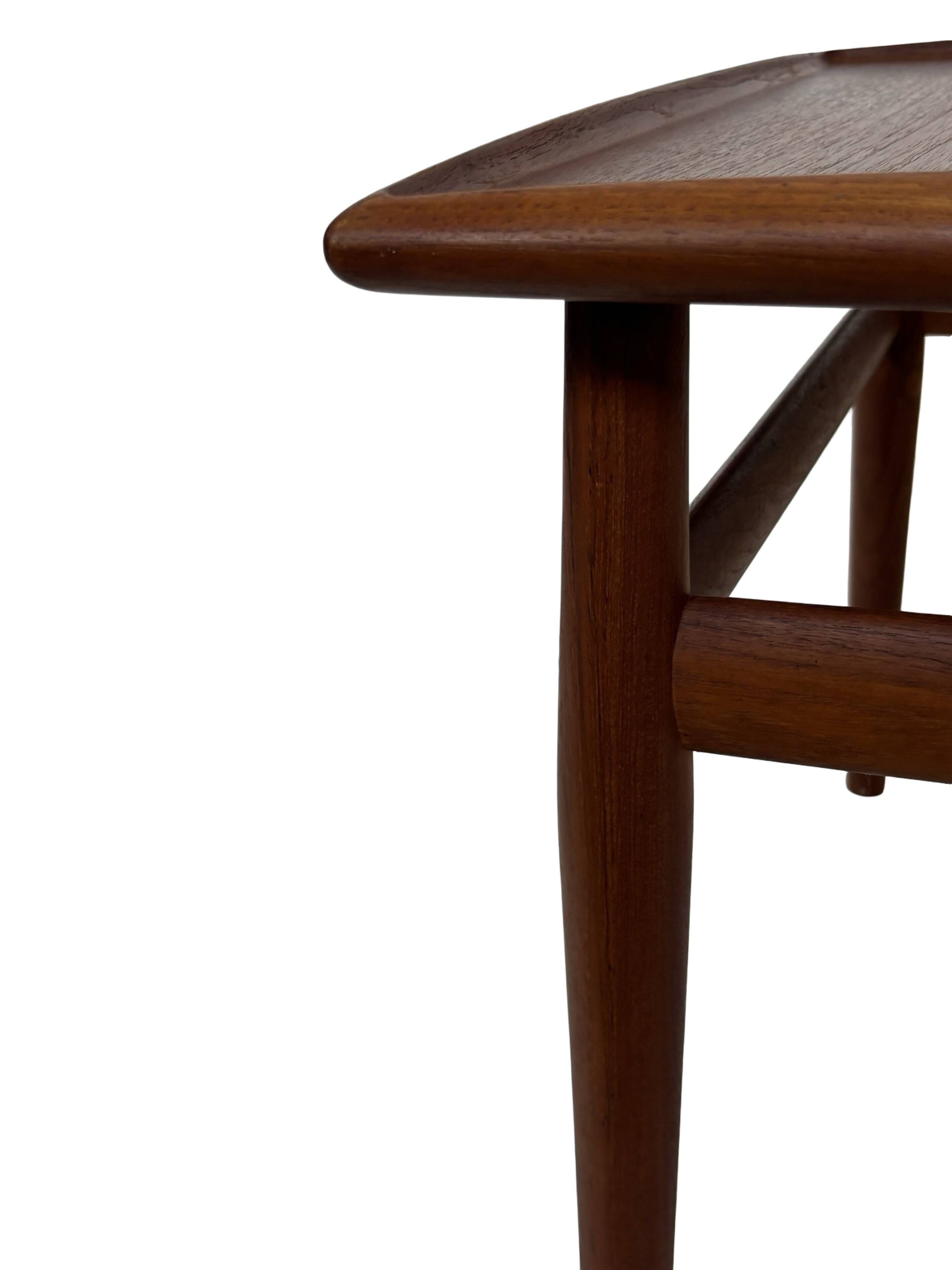 Vintage coffee table Grete Jalk Teak Danish Glostrup Design