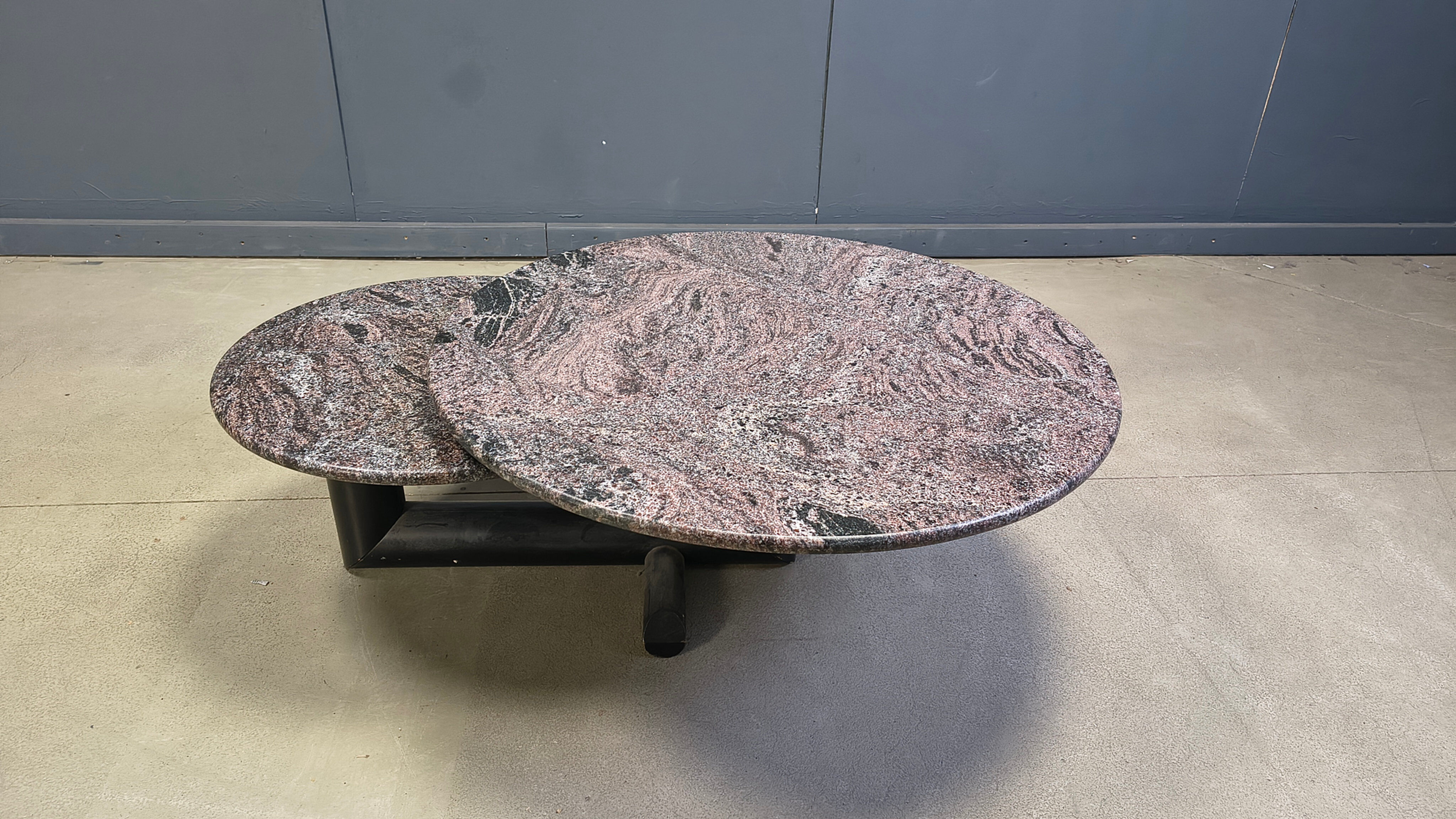 Vintage marble coffee table by Roche Bobois, 1980s