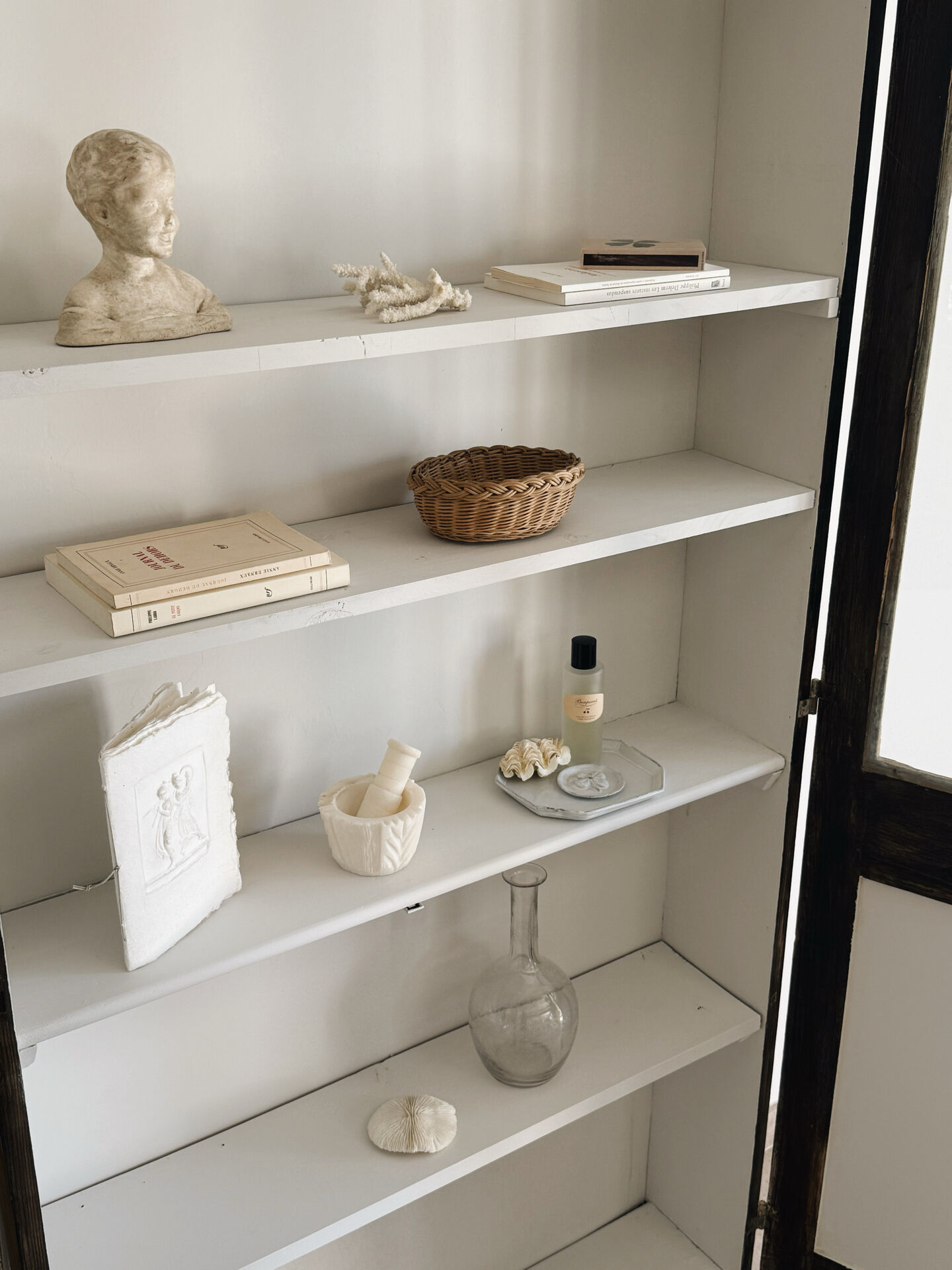 Vitrine patinée