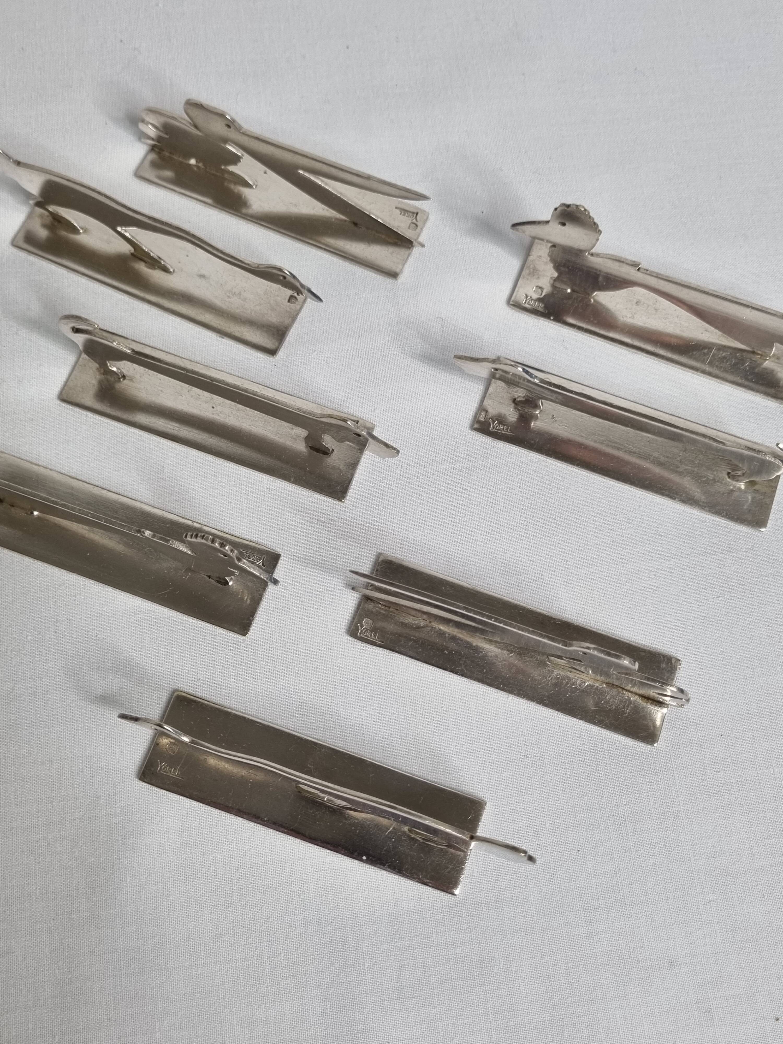 Ensemble de 8 porte-couteaux animaliers Yorel Art Déco métal argenté 1930