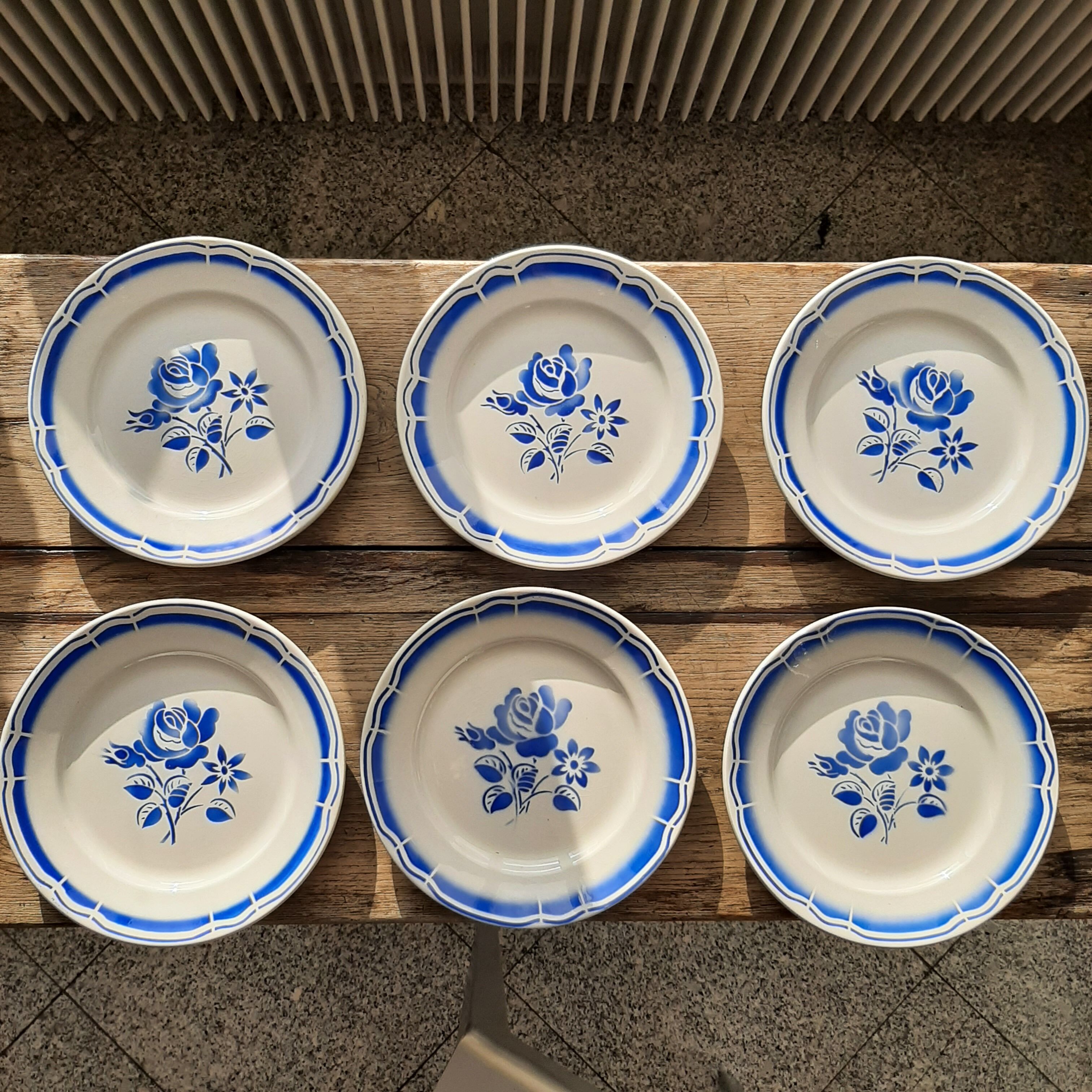 Blue flower plates Badonviller