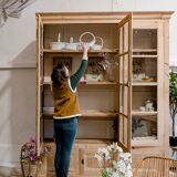Vintage wooden workshop display case “Catherine”