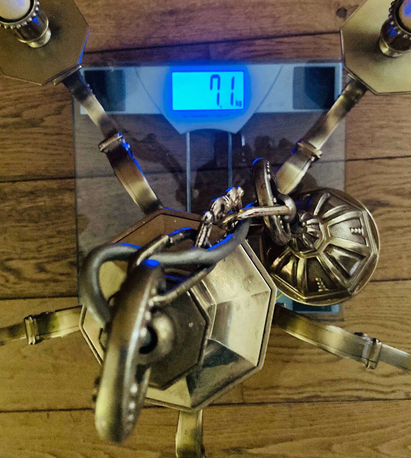 Louis XVI chandelier, 20th century, in solid gilded bronze