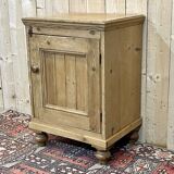 English jam maker furniture of the nineteenth century in fir