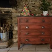Chest of drawers - Primer Red