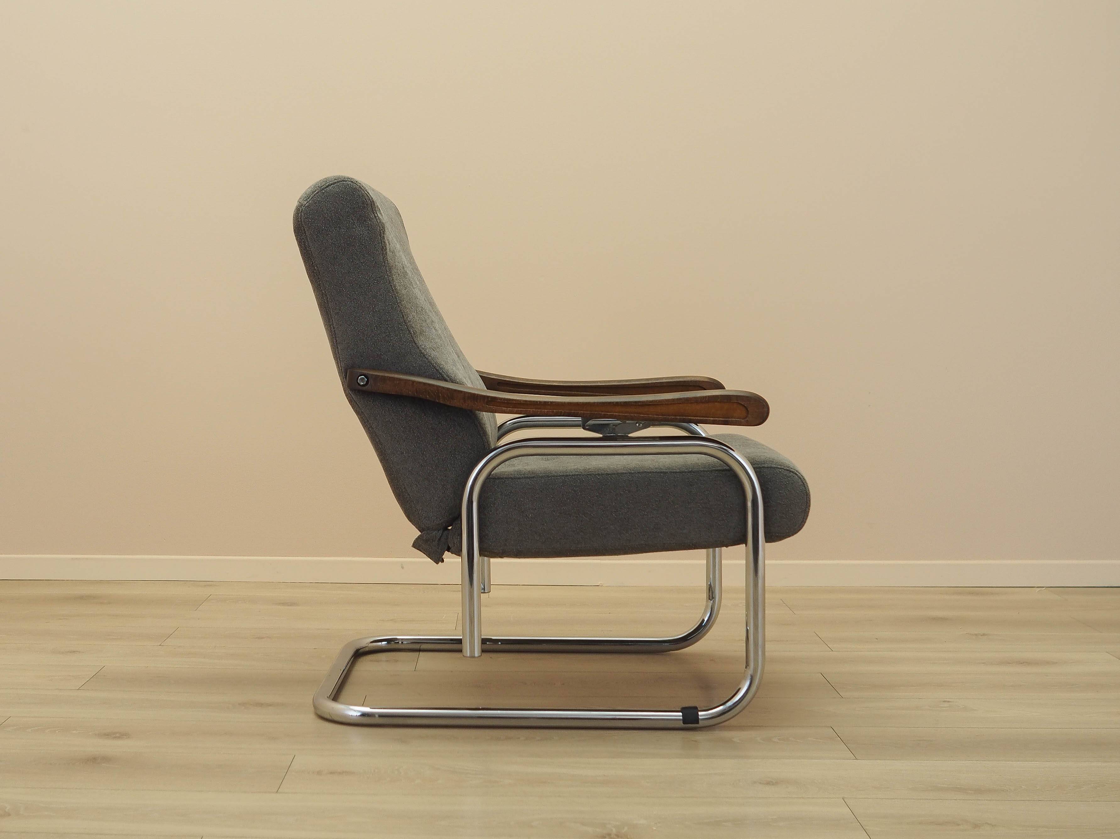 Italian lounge chair with reclining back, 1970s