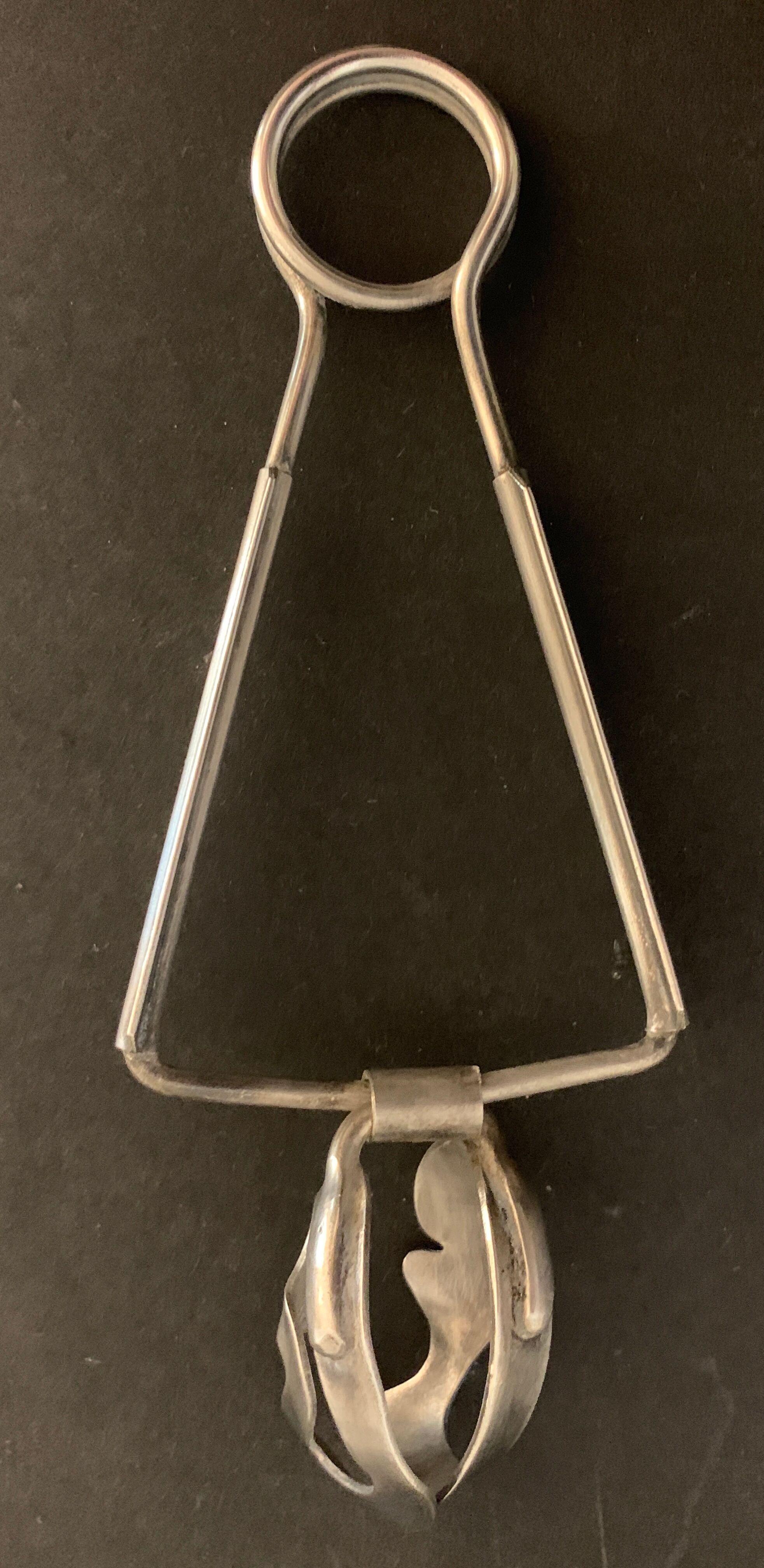 6 silver metal snail clips in their original box