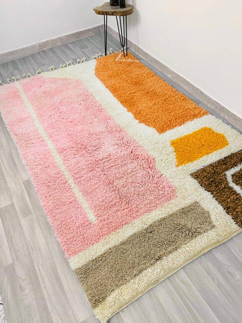 Handmade pure wool rug, size 150 x 250 cm