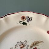 Series of 8 Digoin Sarreguemines flat plates, Agreste collection