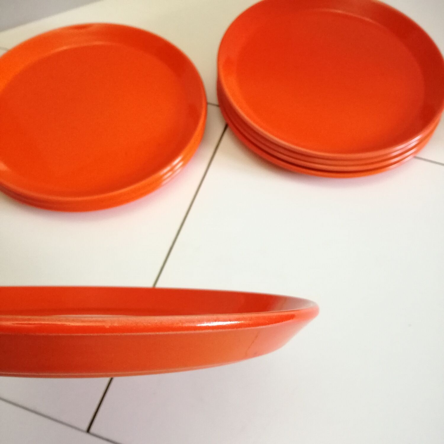 Orange mbfa Pornic 1970 plates, set of 8