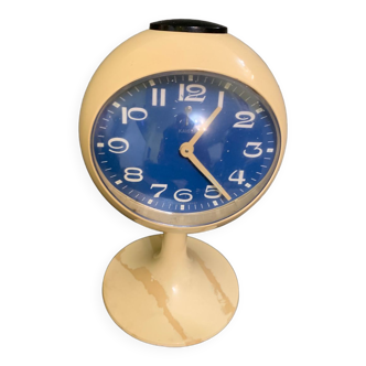 Retro clock pop kaiser