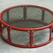 Table basse « Sang de Boeuf » en bambou laqué et verre, 20ème siècle