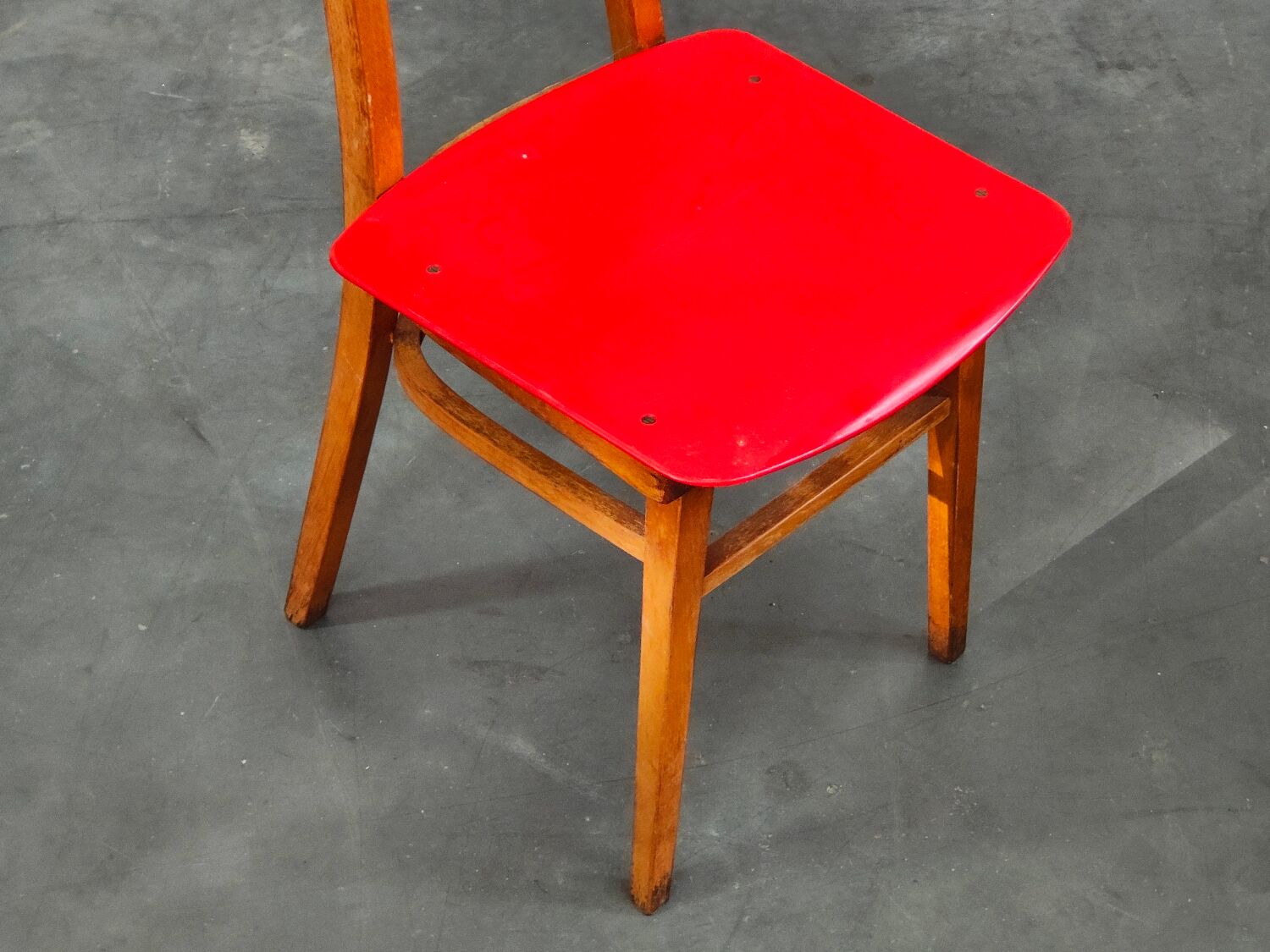 Pair of chairs TON (Thonet) red