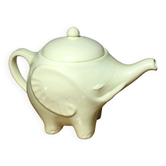 Elephant teapot Sainte Radegonde France Vintage