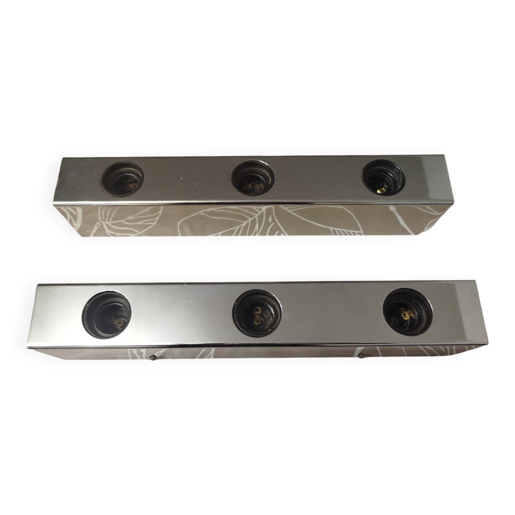 Pair of chrome postmodern wall lights, Italy 1970 – Sarfatti style