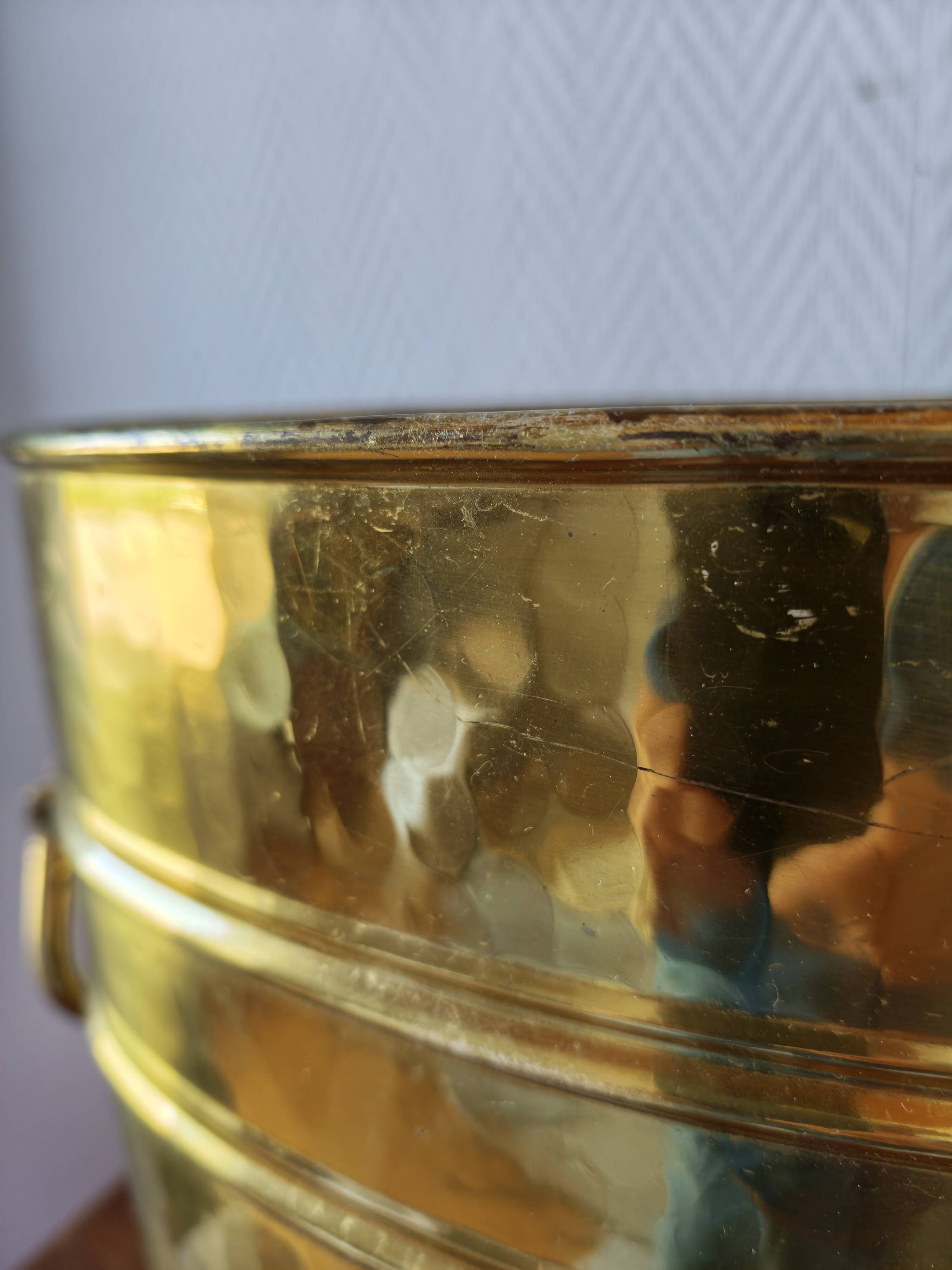 Vintage hammered brass umbrella stand – 1970s-80s