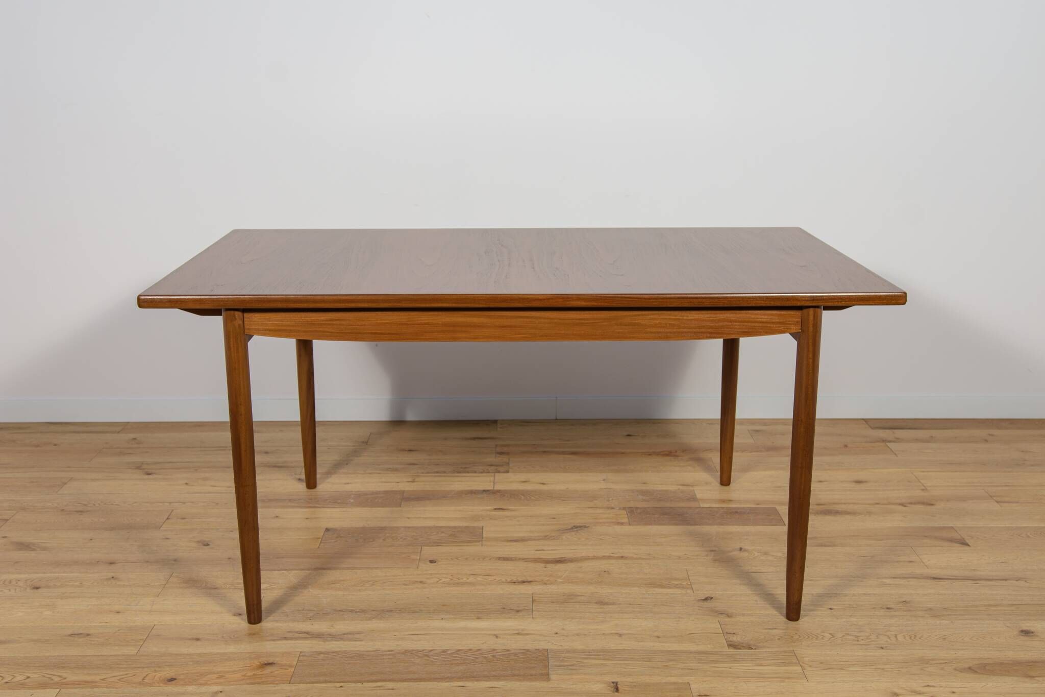 Table à manger extensible en teck du milieu du siècle de G-Plan, Royaume-Uni, années 1960