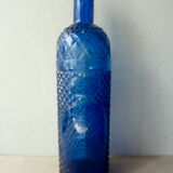 Paire de 2 bouteilles en verre bleu