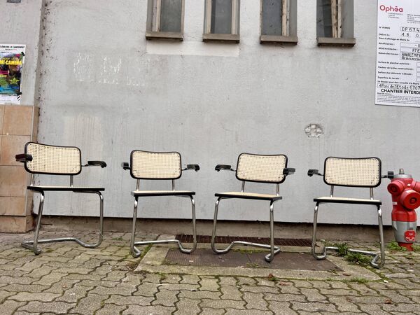 Série De 4 fauteuil chaise style Marcel Breuer