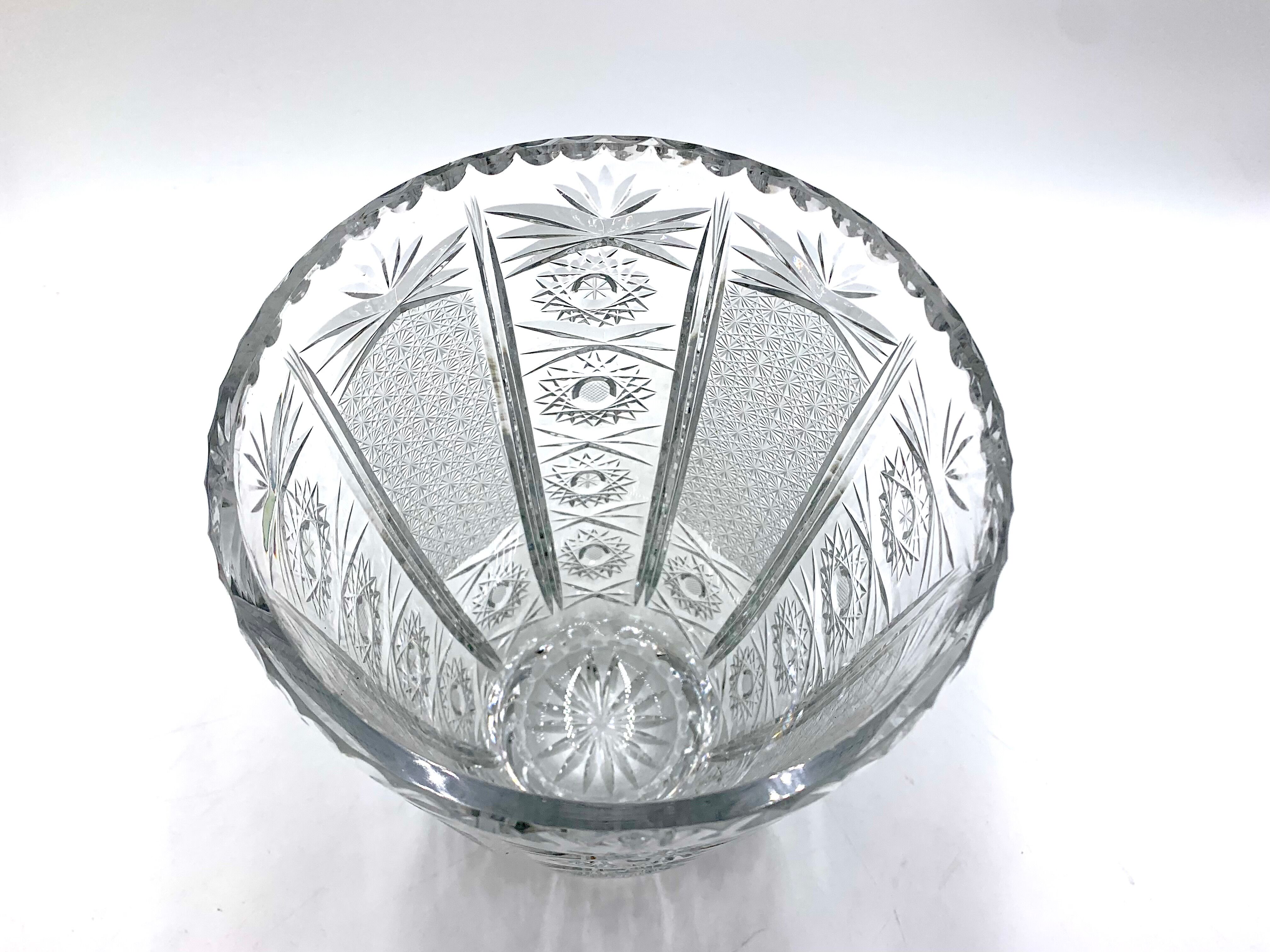 Midcentury Crystal Vase, Poland, 1960s.