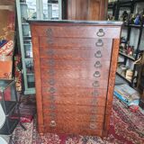 Semainier en acajou ou serre papiers