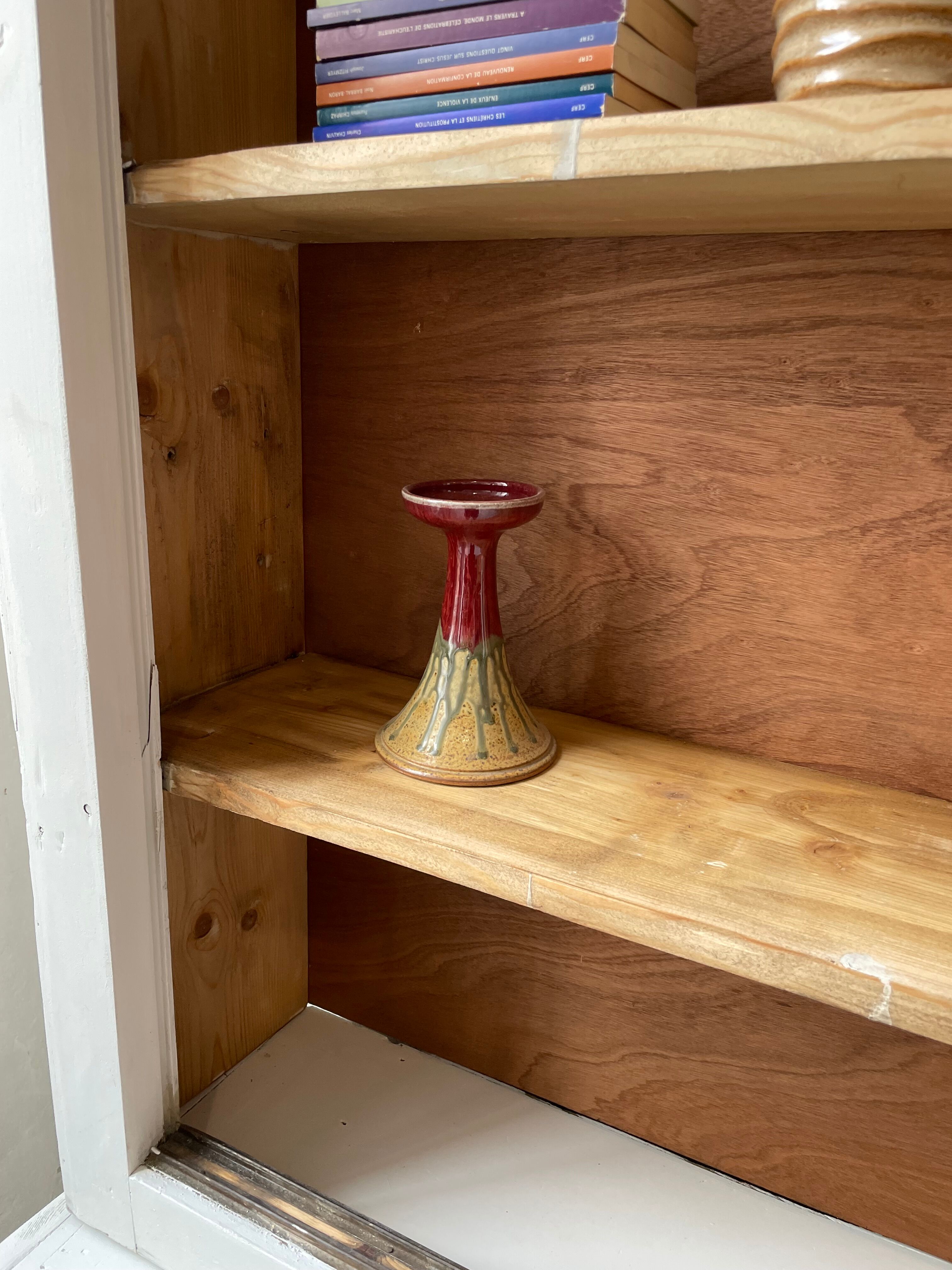 Library showcase ivory white sliding doors