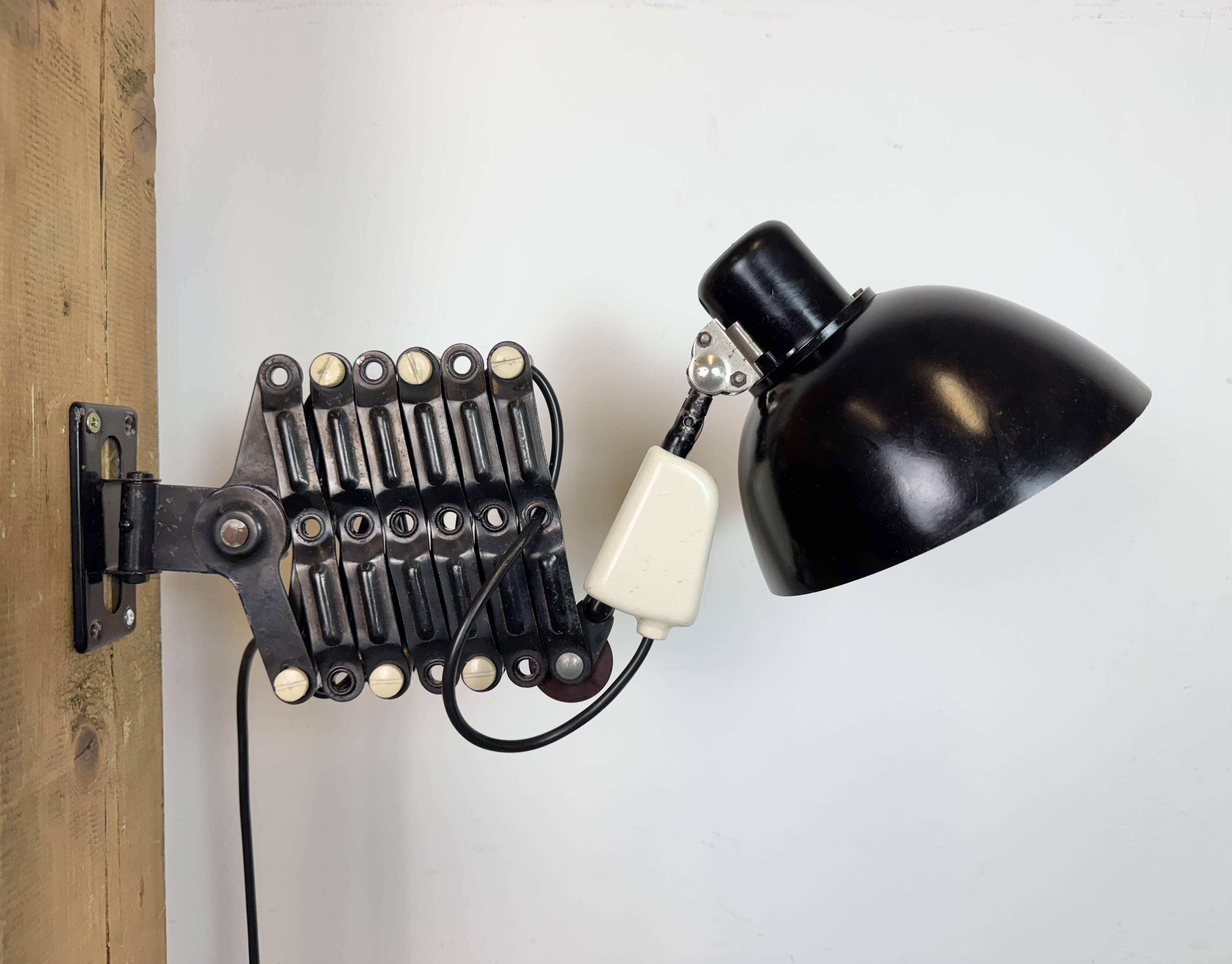 Industrial East German Scissor Lamp from VEB Zweckleuchtenbau Dresden, 1960