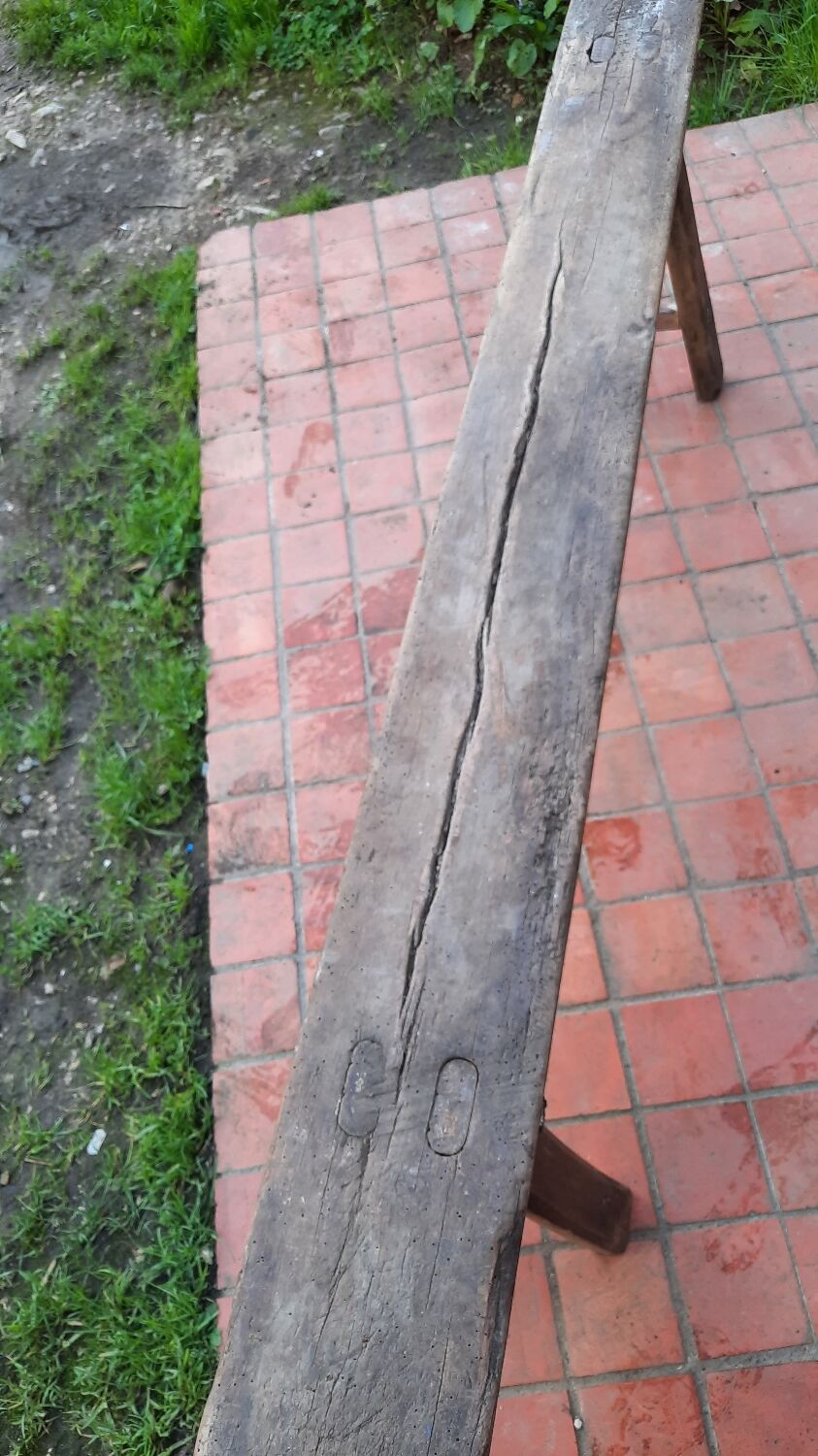 Paire de bancs en bois