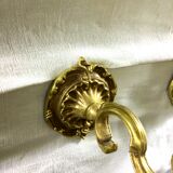 Paire d'appliques 1 lumière en bronze style Louis XV