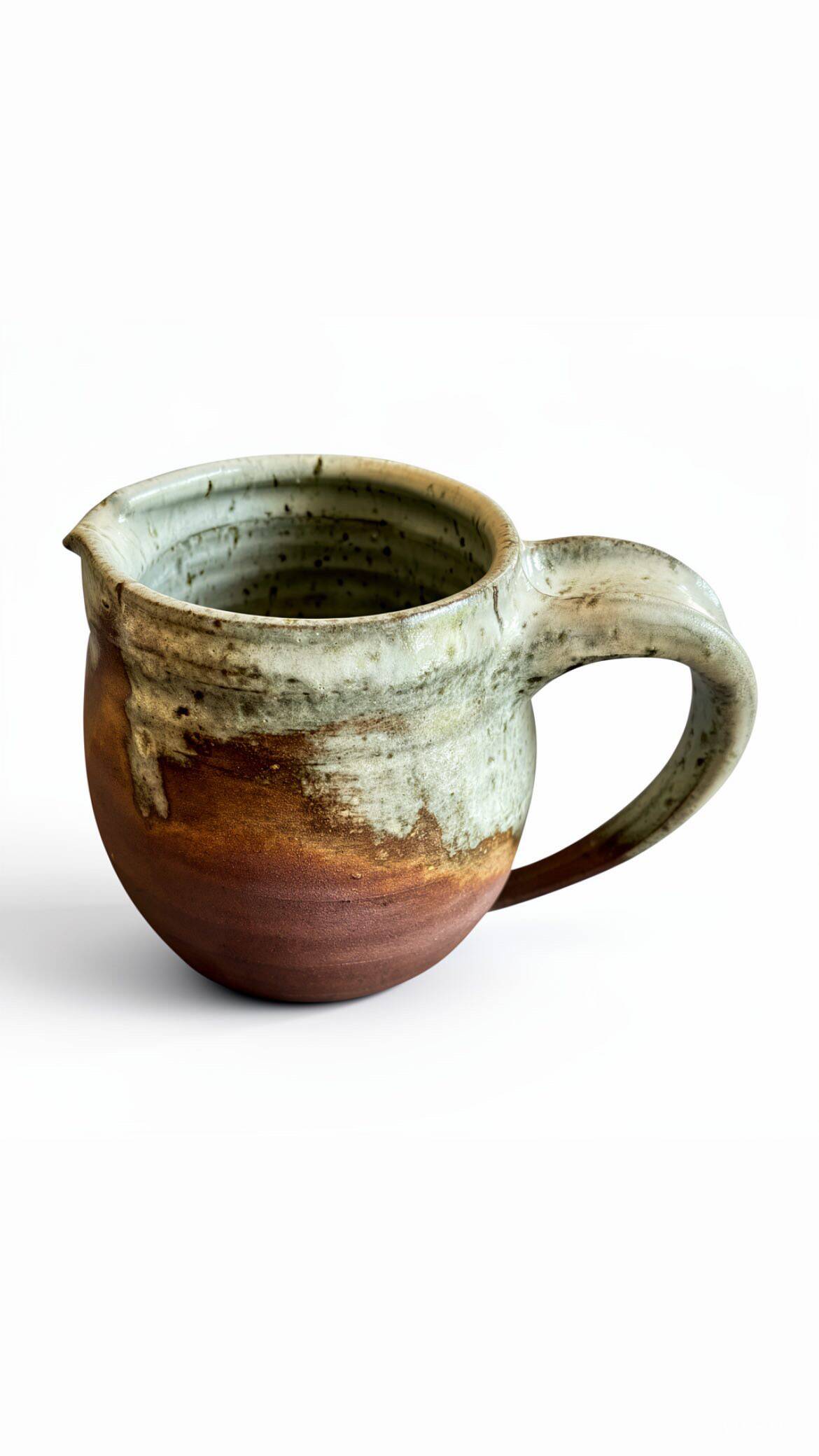 Pot à lait en grès pyrite
