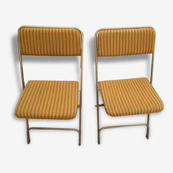 Paire de chaises pliantes dorées