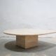 Table basse vintage en travertin