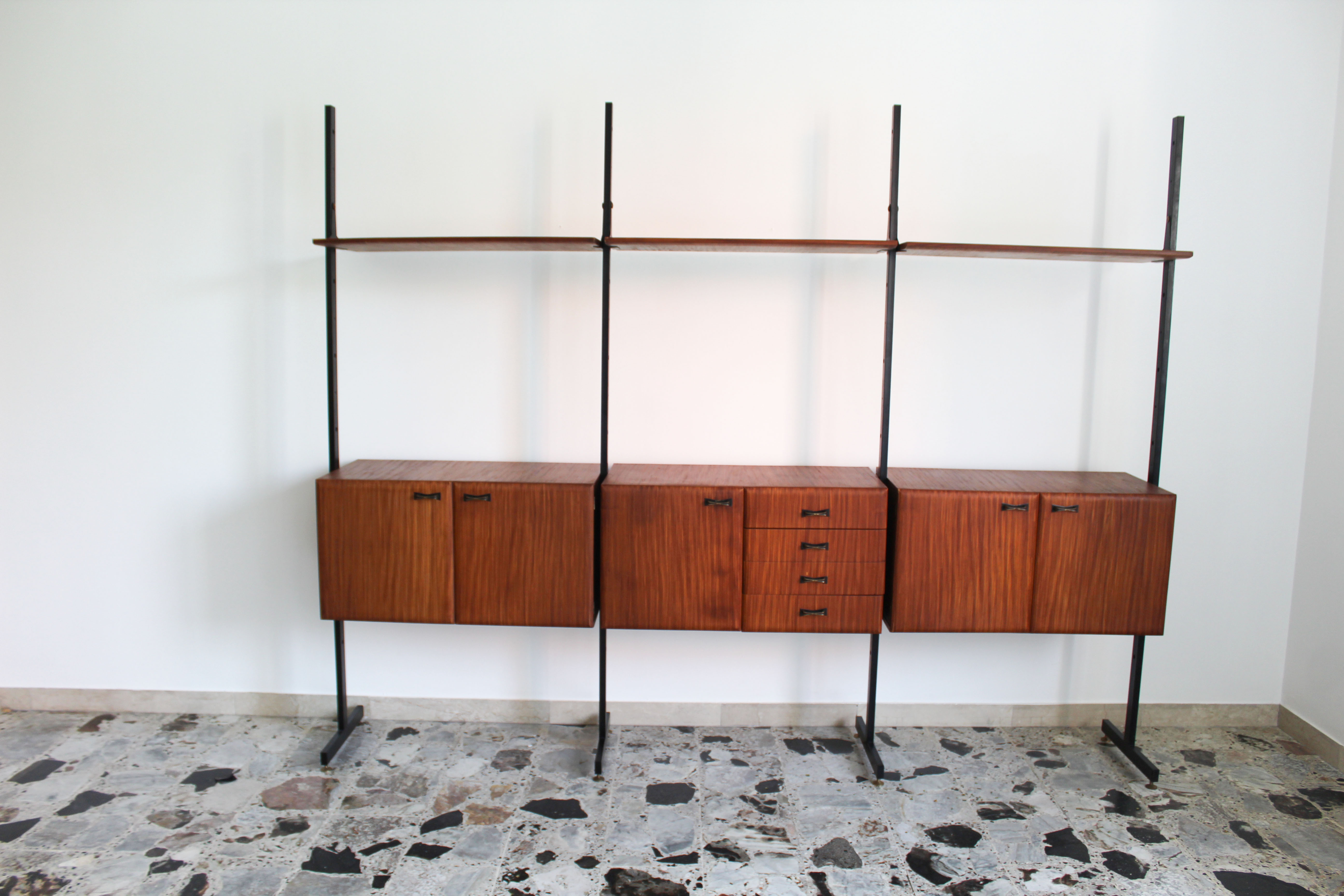Bookcase in slab wood and black metal, Italy 50s