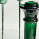 Bougeoirs en verre et métal vert