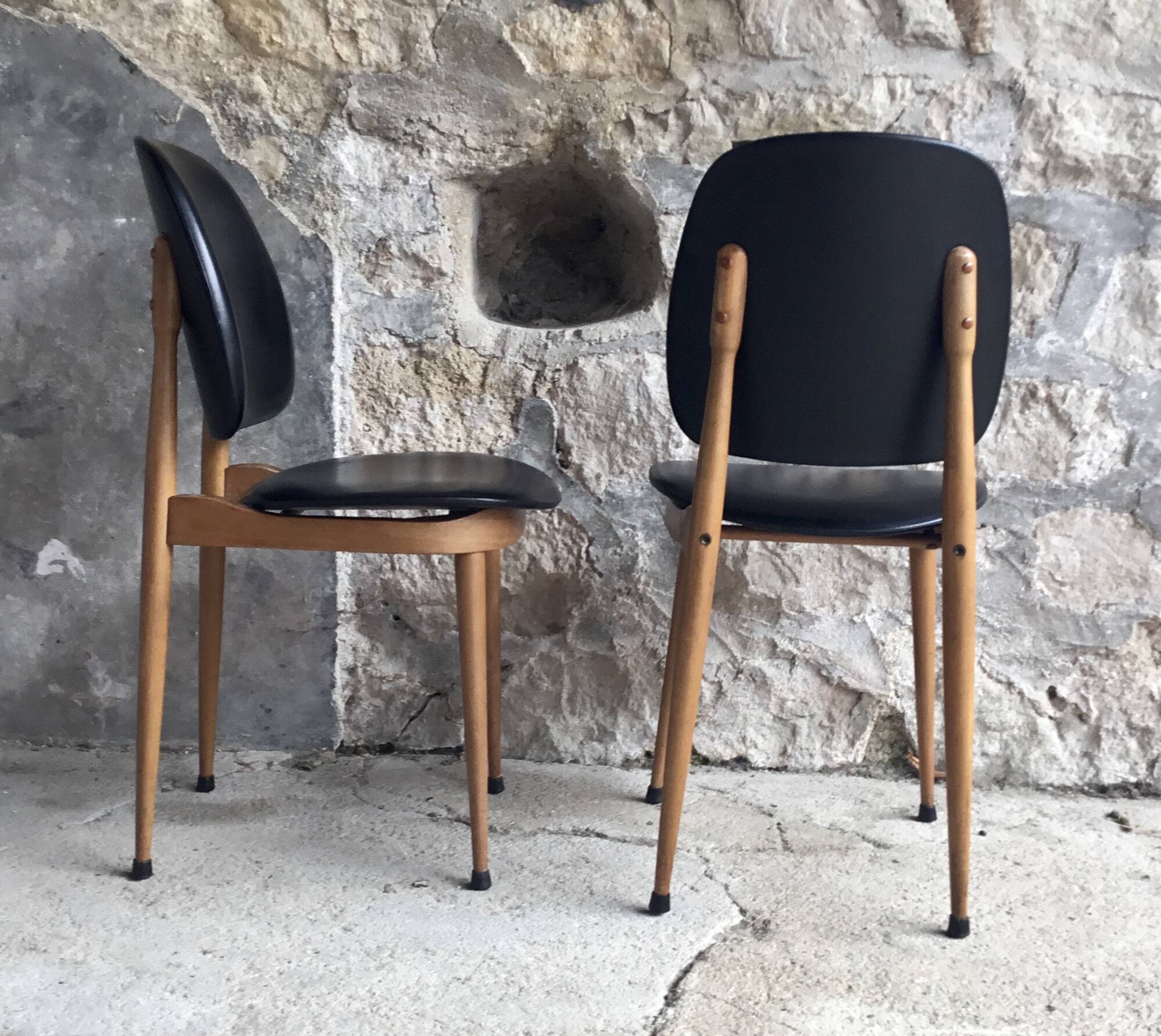 Pair of Pegasus chairs by Baumann 1960